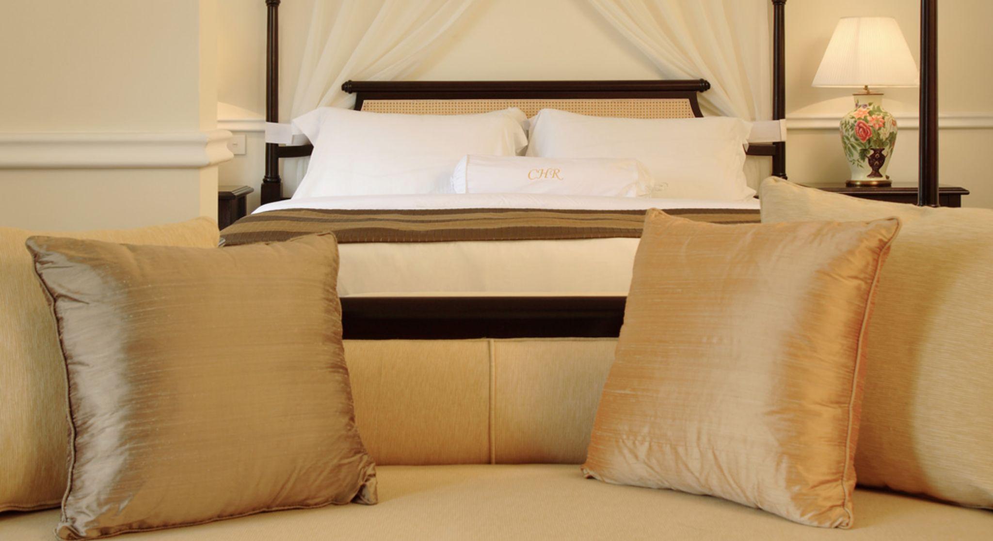 Cameron Highlands Resort - Small Luxury Hotels Of The World ภายนอก รูปภาพ A bed with cushions