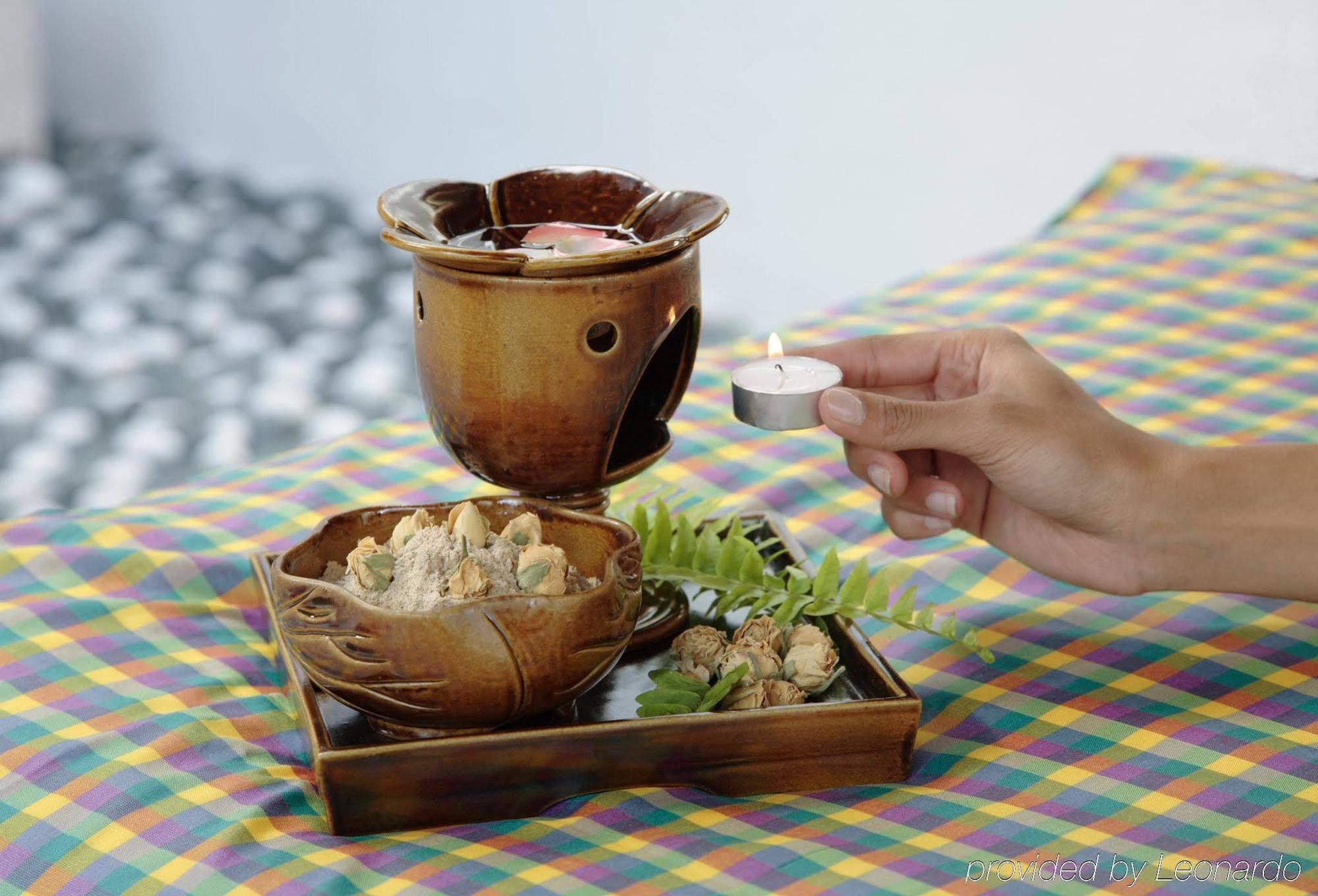 Cameron Highlands Resort - Small Luxury Hotels Of The World ภายนอก รูปภาพ A candle being used in a potpourri burner